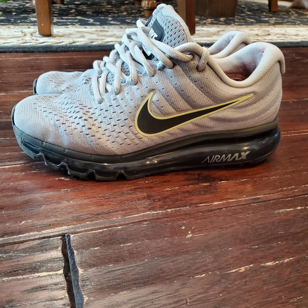 Nike Air Max 2017 Wolf Gray Volt Sneakers - Picture 4 of 9